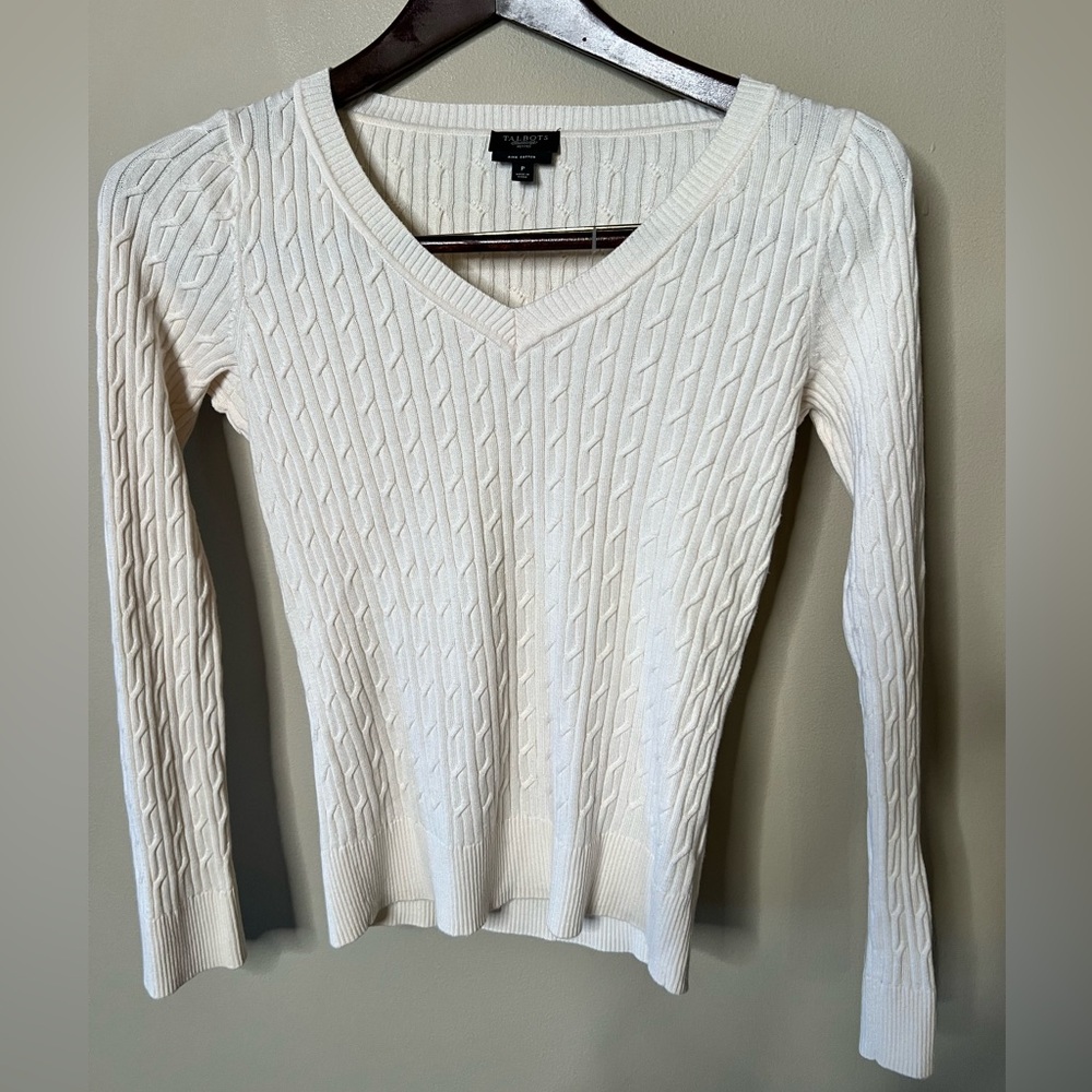 Talbots cream Cable Knit v nevk Sweater